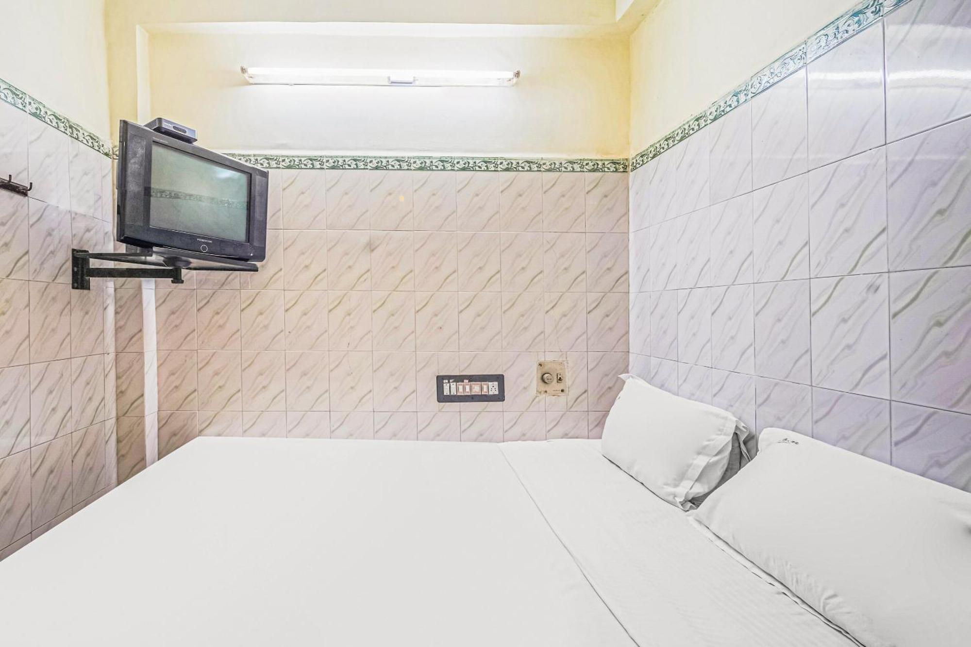 Spot On Venkata Sai Residency Otel Tirupati Dış mekan fotoğraf