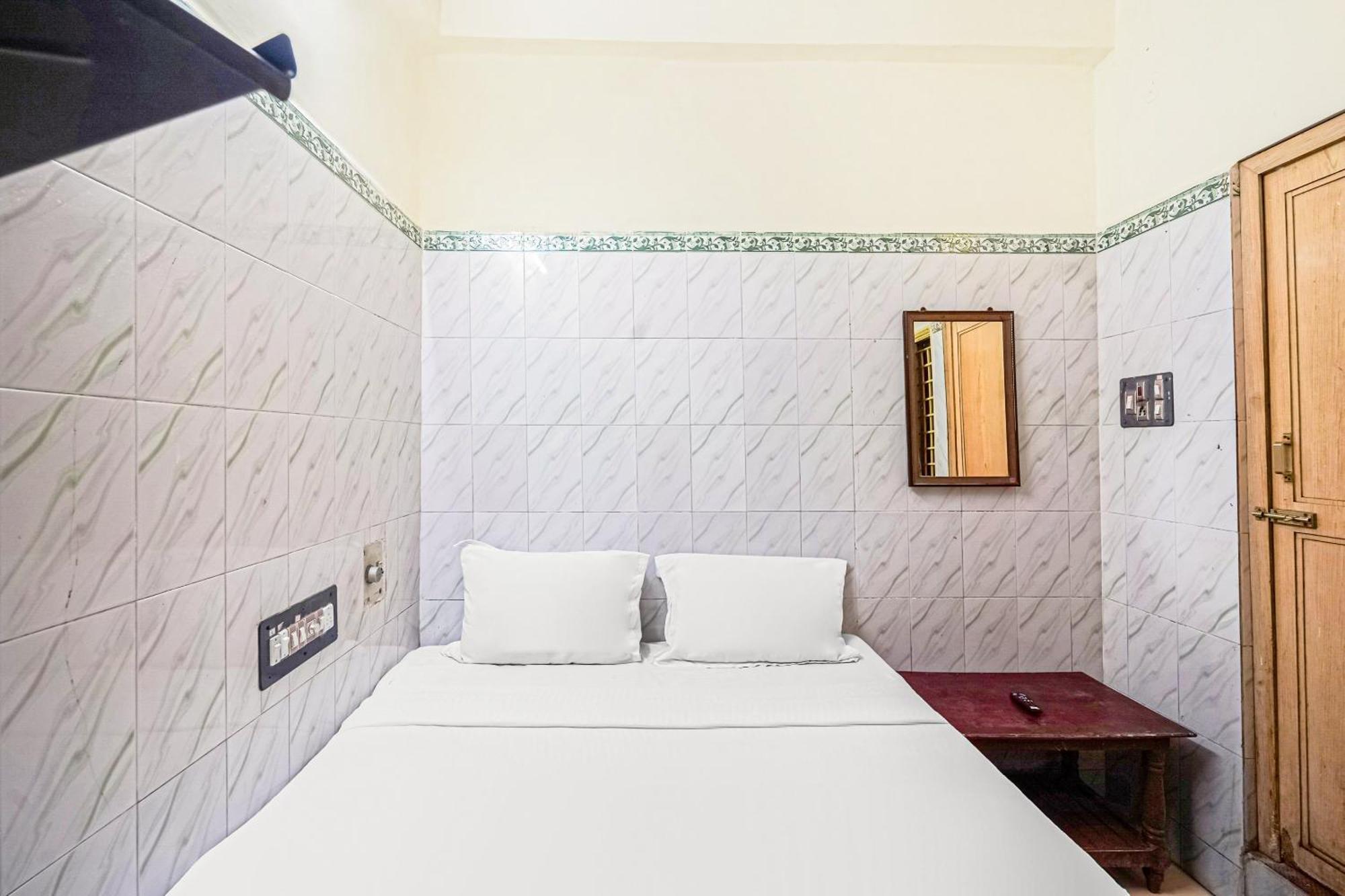Spot On Venkata Sai Residency Otel Tirupati Dış mekan fotoğraf